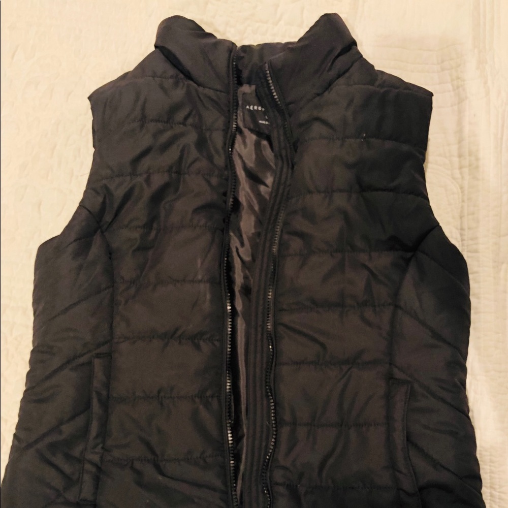 Aeropostale Black Puffy Vest